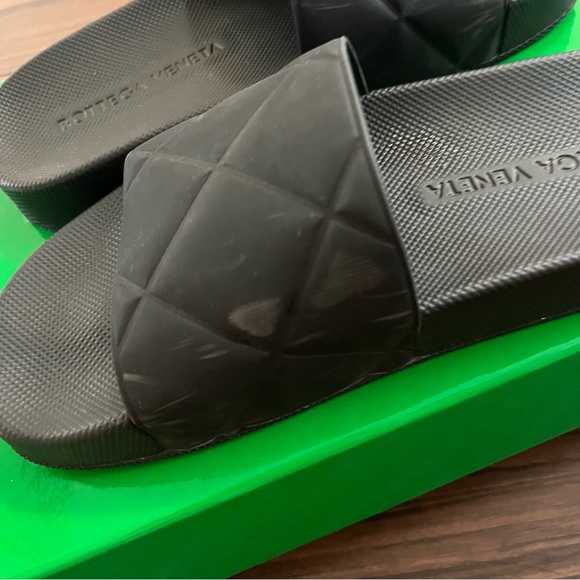 Bottega Veneta Black Sandals - Picture 9 of 16